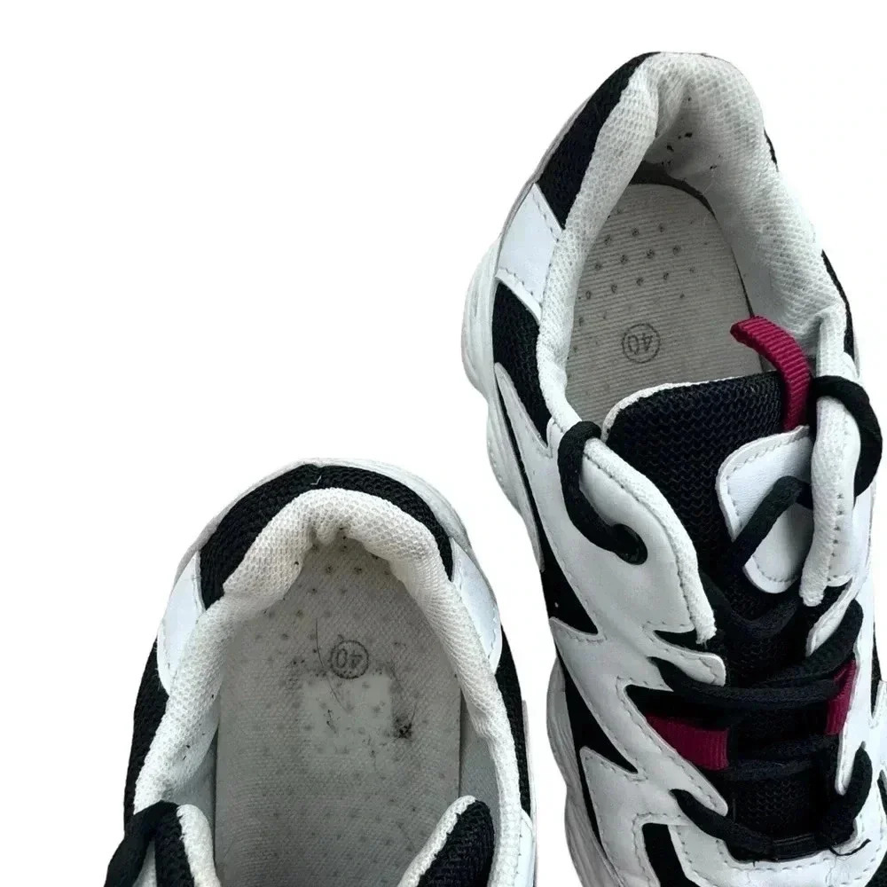 Black And White Chunky Sneaker, Women’s Size 8.5-9 - Picture 6 of 9